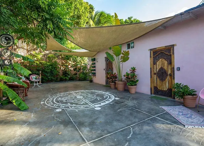 My Sisters House - Female Only Hostel Sayulita